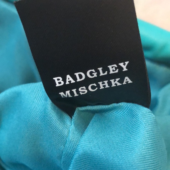 Badgley Mischka Wrapped Frame crossbody Vegan New! - Picture 13 of 16